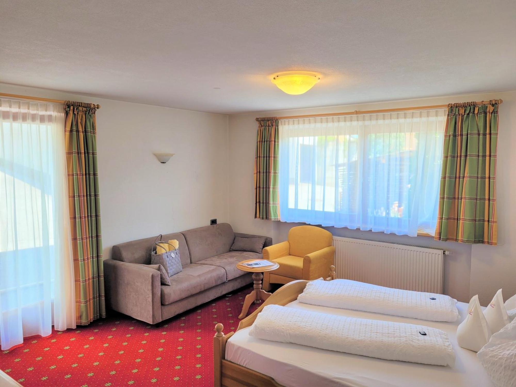 Hotel Tonnerhof Racines Luaran gambar